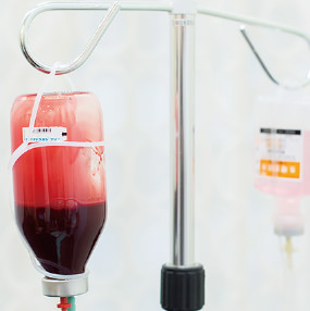 血液クレンジング療法 + 高濃度ビタミンC点滴